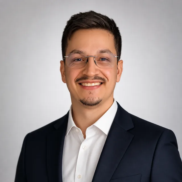 Alex Caceres, Managing Director & Operations Lead of Threefold